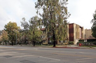 Owensmouth Gardens Apartments