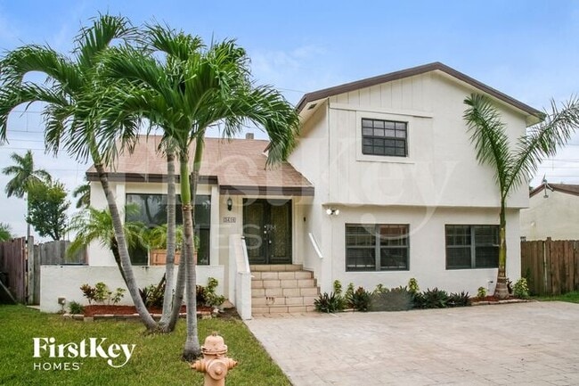3416 SW 116th Pl in Miami, FL - Building Photo - Building Photo
