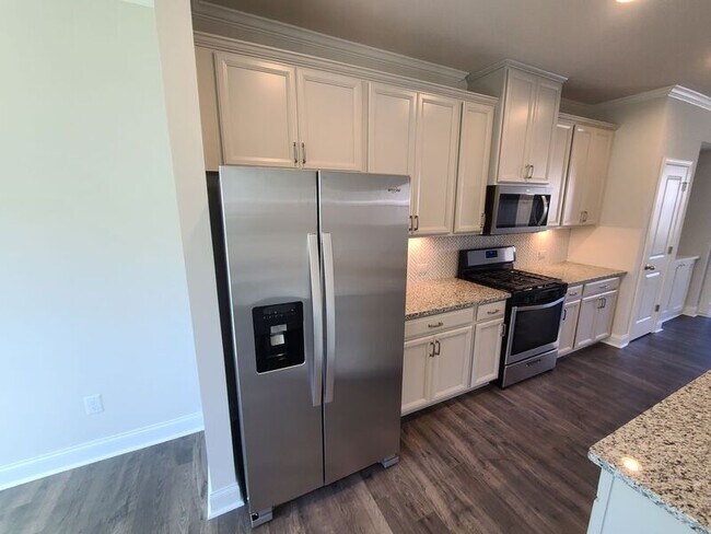 1608 Falcon Crst Wy in Decatur, GA - Building Photo - Building Photo
