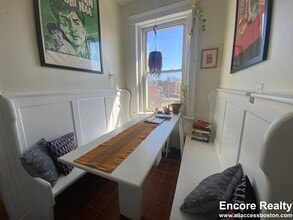 66 Chiswick Rd, Unit 9 in Boston, MA - Building Photo - Building Photo