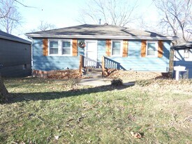 4700 N Bristol Ave in Kansas City, MO - Building Photo