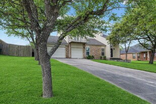 219 April Waters Dr W in Montgomery, TX - Building Photo