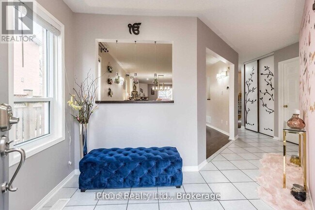 40 Muirland Crescent in Brampton, ON - Building Photo - Building Photo