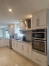 9300 SW 7th Ln in Miami, FL - Building Photo - Building Photo