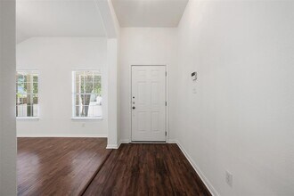 18513 Silent Water Way in Pflugerville, TX - Building Photo - Building Photo