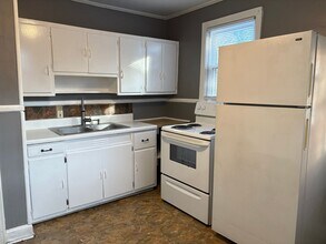 2739 Konnoak Dr in Winston-Salem, NC - Building Photo - Building Photo