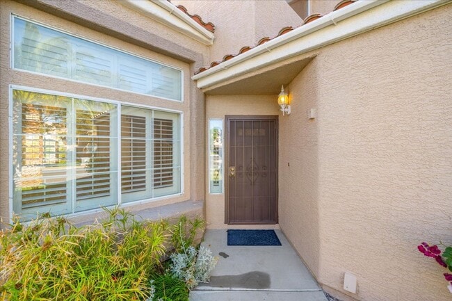 2336 Huntsville Dr in Las Vegas, NV - Building Photo - Building Photo