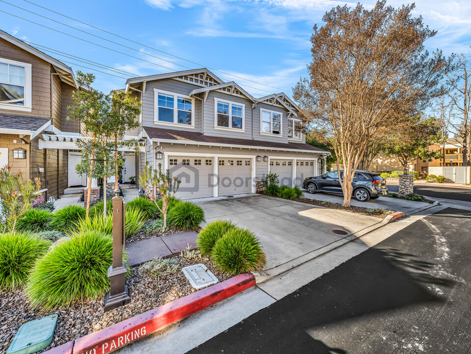 104 Cuesta De Los Gatos in Los Gatos, CA - Building Photo