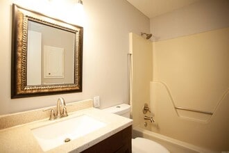 2000 Lessel Dr in Jacksonville, AR - Building Photo - Building Photo