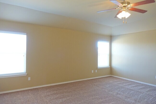 13312 Beaumont Dr in Piedmont, OK - Building Photo - Building Photo