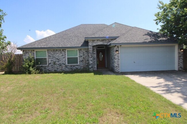 property at 2702 Cactus Dr