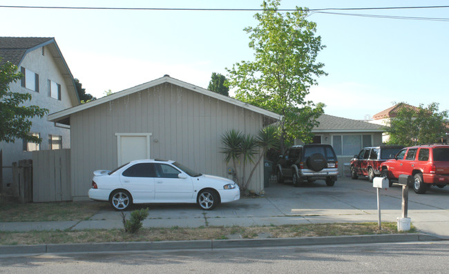 24 Barrett Ave in Morgan Hill, CA - Building Photo - Building Photo