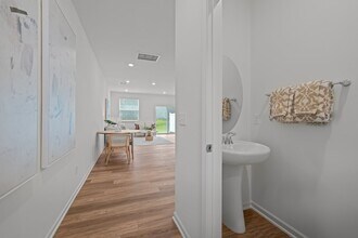 2105 Rockface Wy in Durham, NC - Building Photo - Building Photo