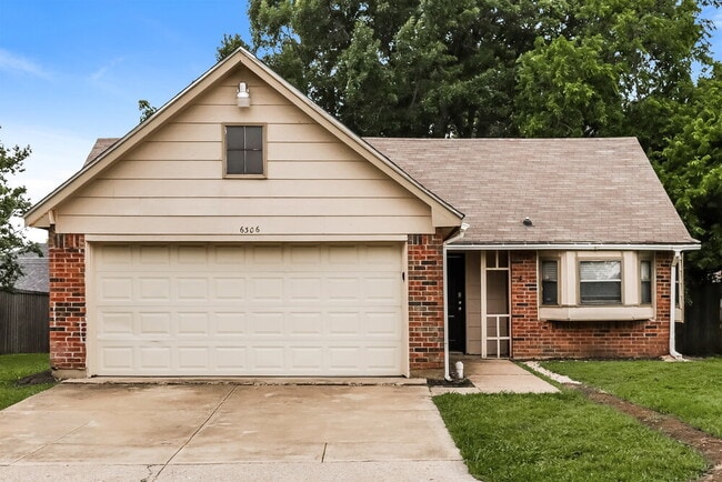 6306 Pilgrim Ln