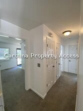107 New Cooper Square in Chapel Hill, NC - Building Photo - Building Photo