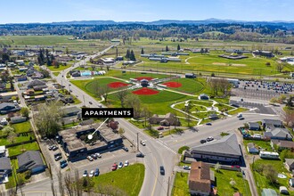 210 SW 13th St in Chehalis, WA - Building Photo - Building Photo