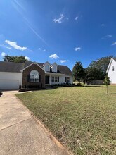 3544 Dorothy Dr in Murfreesboro, TN - Foto de edificio - Building Photo