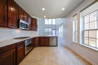 1130 Glenwood Canyon Ln in Houston, TX - Building Photo - Building Photo