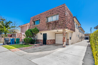 540 Hyde Park Pl in Inglewood, CA - Building Photo - Primary Photo