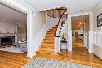 30 Gammons Rd in Waban, MA - Building Photo - Building Photo