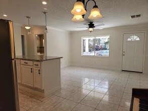 10125 Lichen Ct in Orlando, FL - Foto de edificio - Building Photo