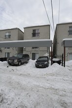 7252 S Bennett Ave in Chicago, IL - Building Photo - Building Photo