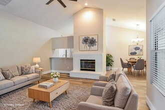 12791 Serenade Cir N in Jacksonville, FL - Foto de edificio - Building Photo