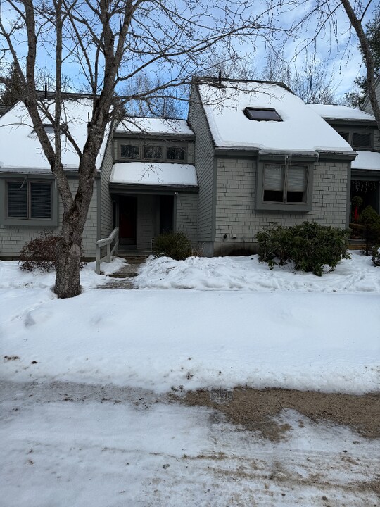 46 Brewster Cir in Bridgton, ME - Building Photo