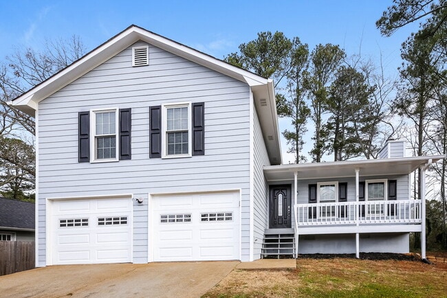 property at 4195 Hidden Meadow Cir