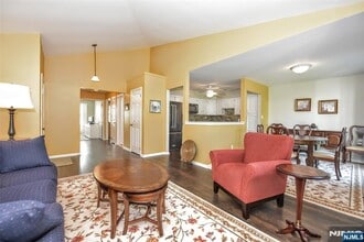 79 Konight Ct in Mahwah, NJ - Building Photo - Building Photo