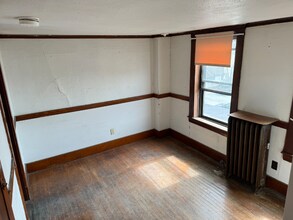 215 Main St in Barnstable, MA - Building Photo - Building Photo