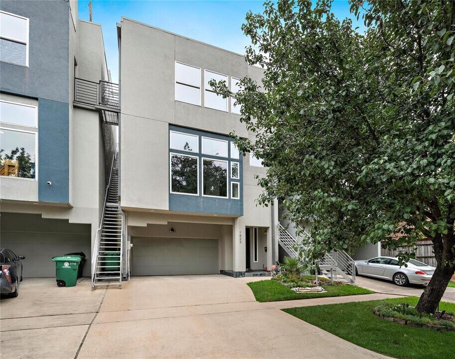 1822 Brun St in Houston, TX - Building Photo