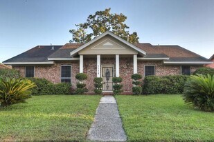 1138 Cottage Oak Ln in Houston, TX - Building Photo