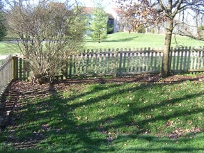 361 Fox Village Ct in Ballwin, MO - Building Photo - Building Photo