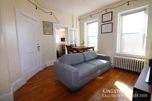 1481 Beacon St in Brookline, MA - Building Photo