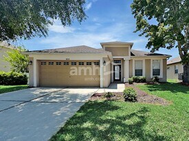 9253 Black Thorn Loop in Land O Lakes, FL - Building Photo