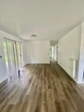 2076 7th Ave SW in Vero Beach, FL - Building Photo - Building Photo