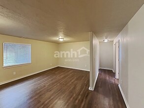 1604 E Shadow Dr in Eagle Mountain, UT - Building Photo - Building Photo