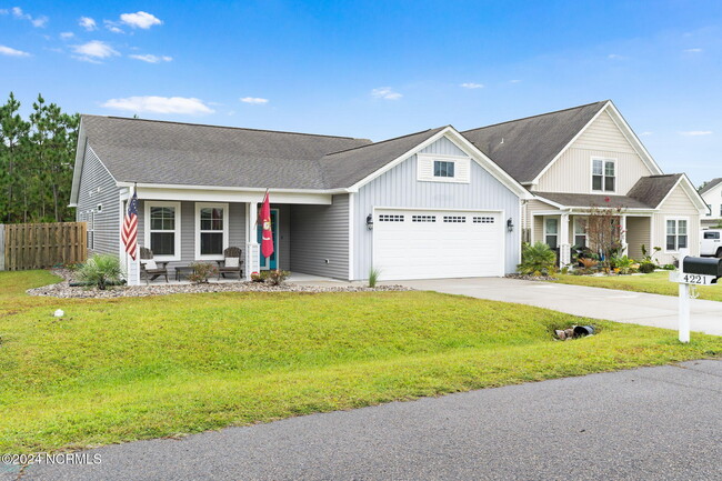 4221 Cherry Laurel Ln SE in Southport, NC - Building Photo - Building Photo