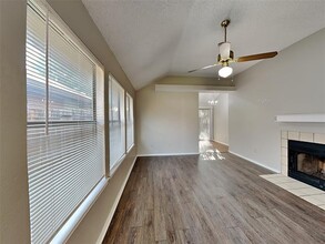 8513 Gatlinburg Dr in Fort Worth, TX - Building Photo - Building Photo