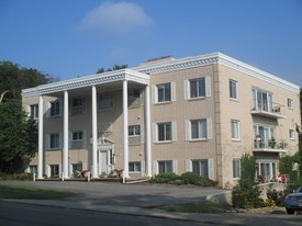 4044 W Bancroft St Apartments