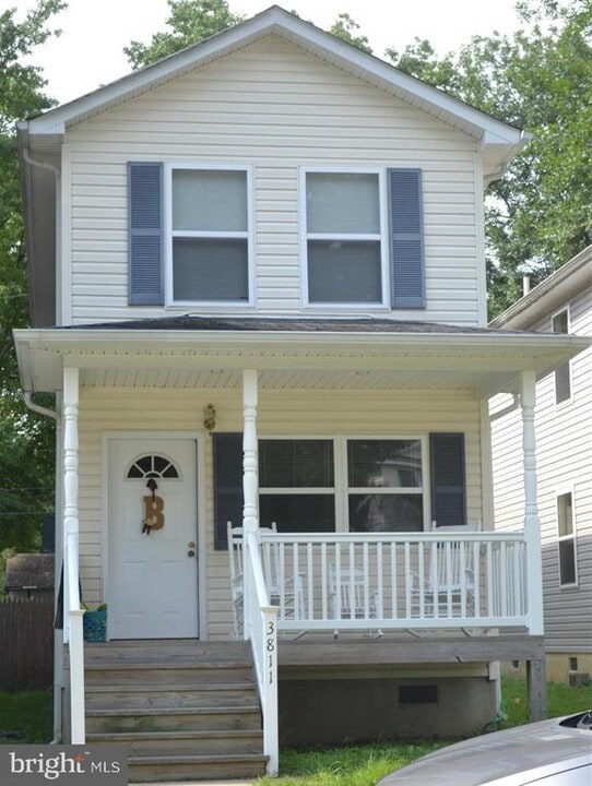 3811 7th St in North Beach, MD - Building Photo