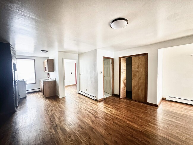 10 Jewett Ave in Jersey City, NJ - Building Photo - Building Photo