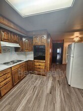 105 S Canadian Ave in Purcell, OK - Building Photo - Building Photo