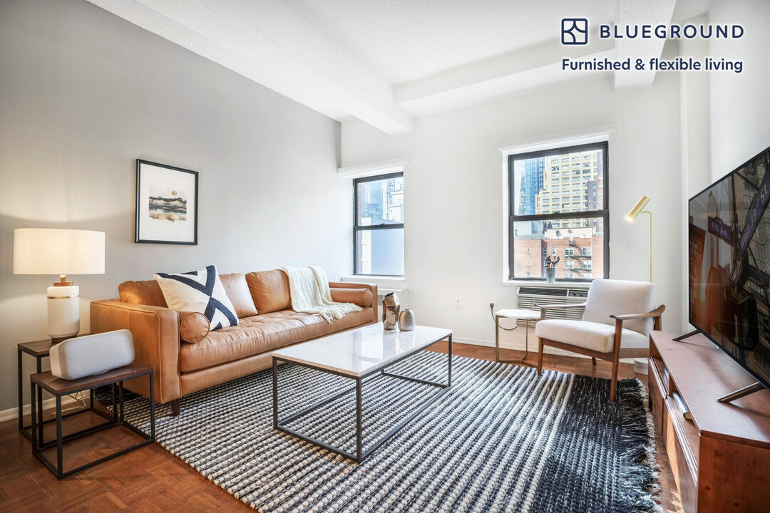 360 W 34th St., Unit FL6-ID229 in New York, NY - Building Photo