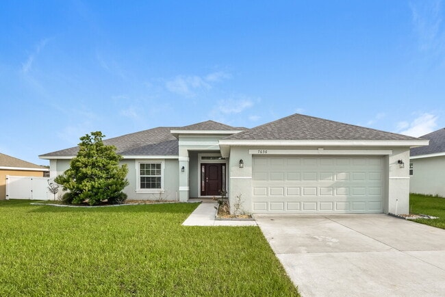 property at 7636 Sloewood Dr