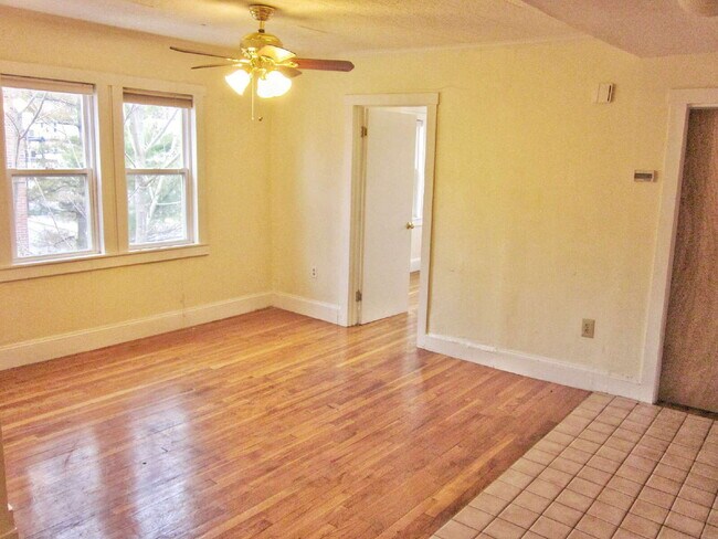 265 Hyde Park Ave in Boston, MA - Building Photo - Building Photo