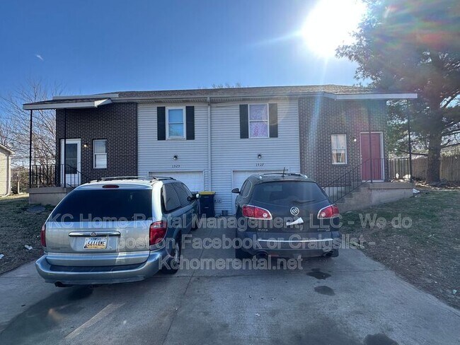 property at 1525 Jackson Ave