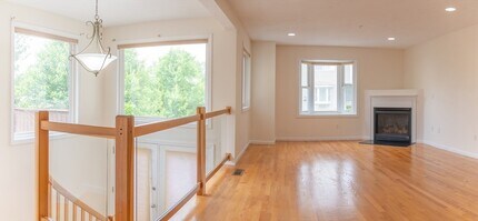 309 America Blvd in Ashland, MA - Building Photo - Building Photo