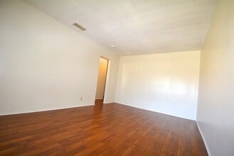 308 N Azusa Ave in Azusa, CA - Building Photo - Building Photo